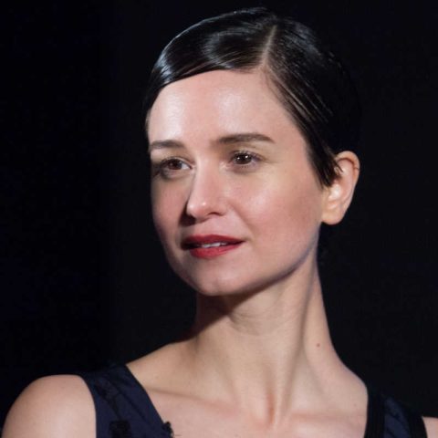 Katherine Waterston Age, Net Worth, Height, Facts