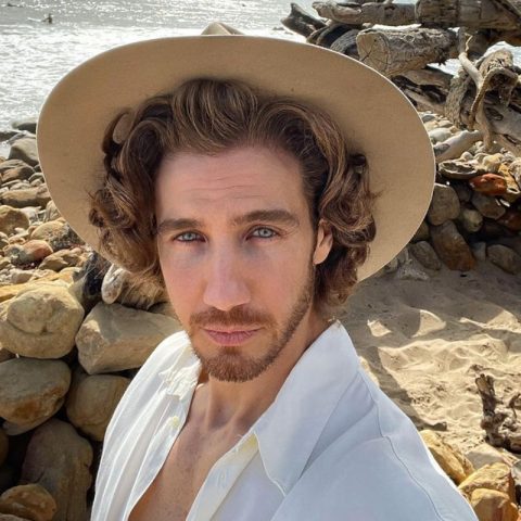 Eugenio Siller Age, Net Worth, Height, Facts