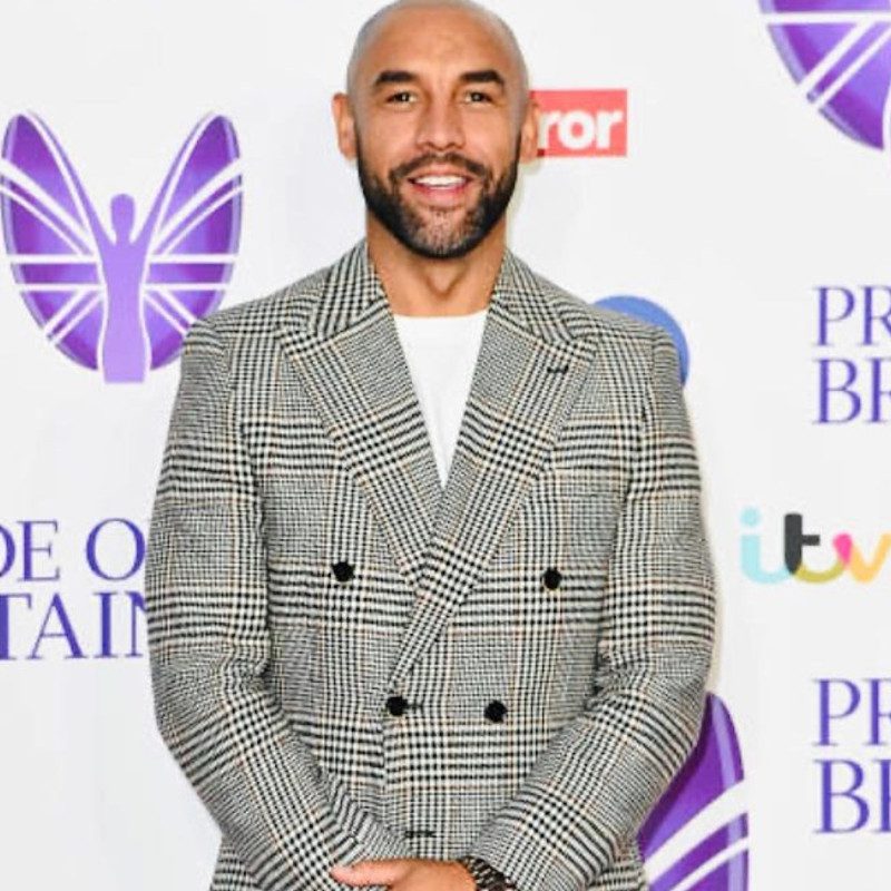 Alex Beresford Age, Net Worth, Height, Facts