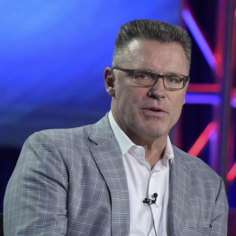 Howie Long Age, Net Worth, Height, Facts