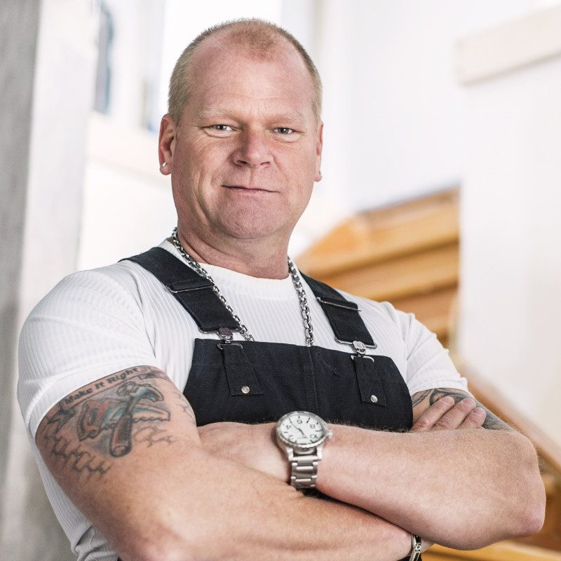 Mike Holmes Age, Net Worth, Height, Facts