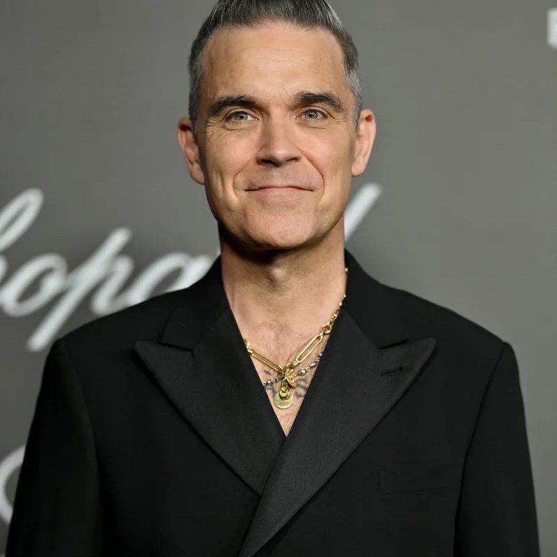Robbie Williams Age, Net Worth, Height, Facts